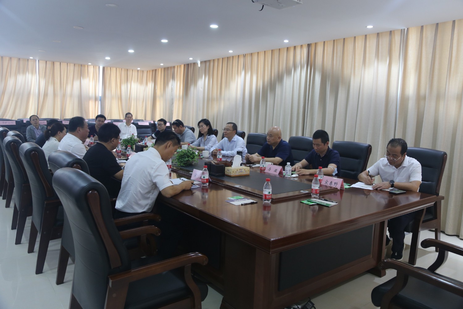 關(guān)_proc.jpg 關(guān)_proc.jpg